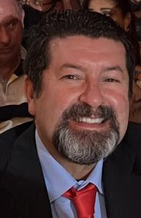 Dr. Álvaro